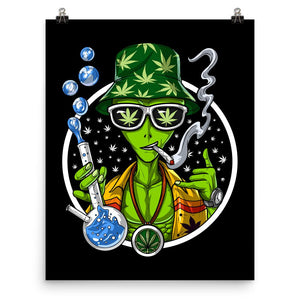 Alien Smoking Weed Art Print